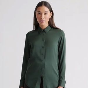 Quince silk blouse NWOT, forest green size medium. Green silk top.